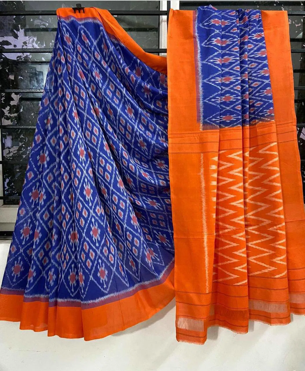 MG 113 Mangalya Plain Linen Digital Print Saree Catalog